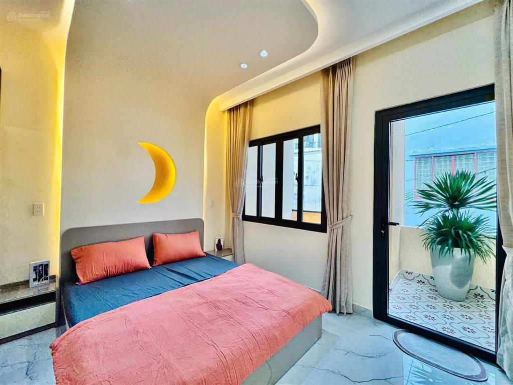 Dưới 3 tỷ /bán nhà khu đường hiệp bình 48m2, hẻm 5m, 3 tầng 3pn, nhà mới xây