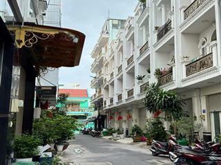 Chính chủ gửi bán gấp nhà nội thất cao cấp 2 mặt tiền, cổ điển, 4 tầng, 5pn4wc, hẻm xe tải, mới 98%