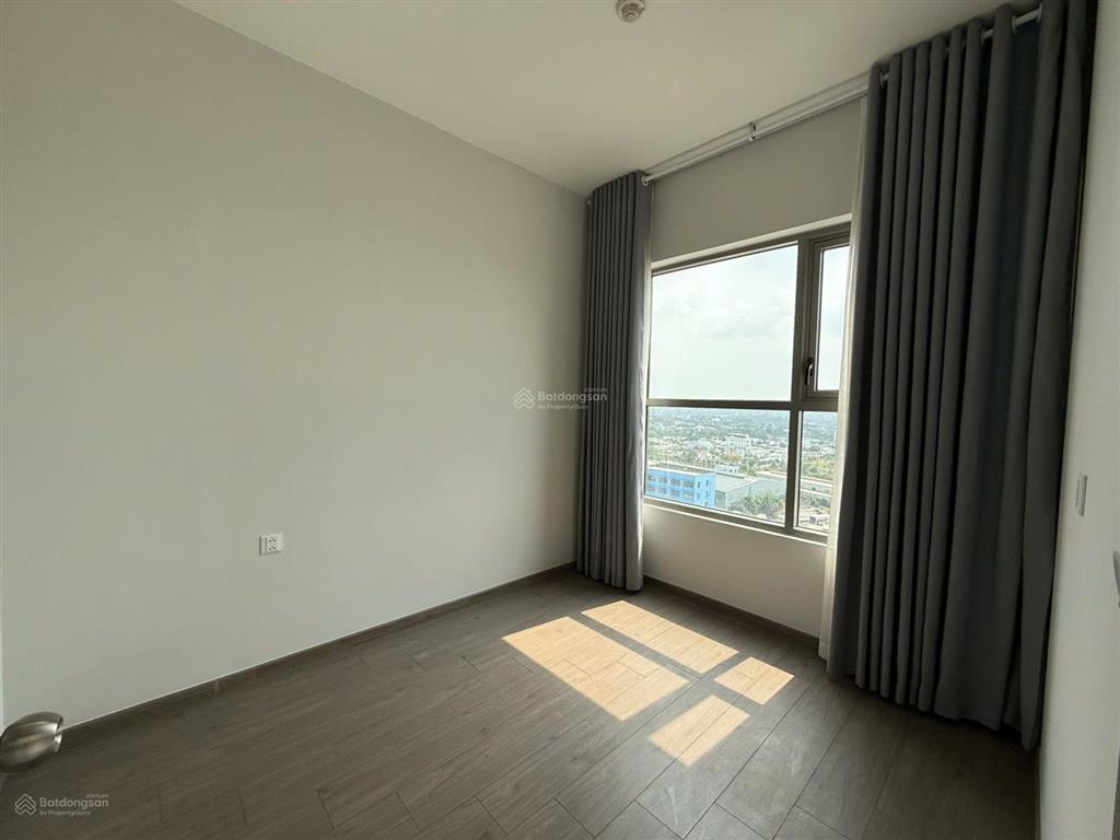 Gấp  không đăng ảo! giá tốt 2pn2wc 7tr, có rèm, máy lạnh, ở liền, view thoáng mát, 0797 991 ***