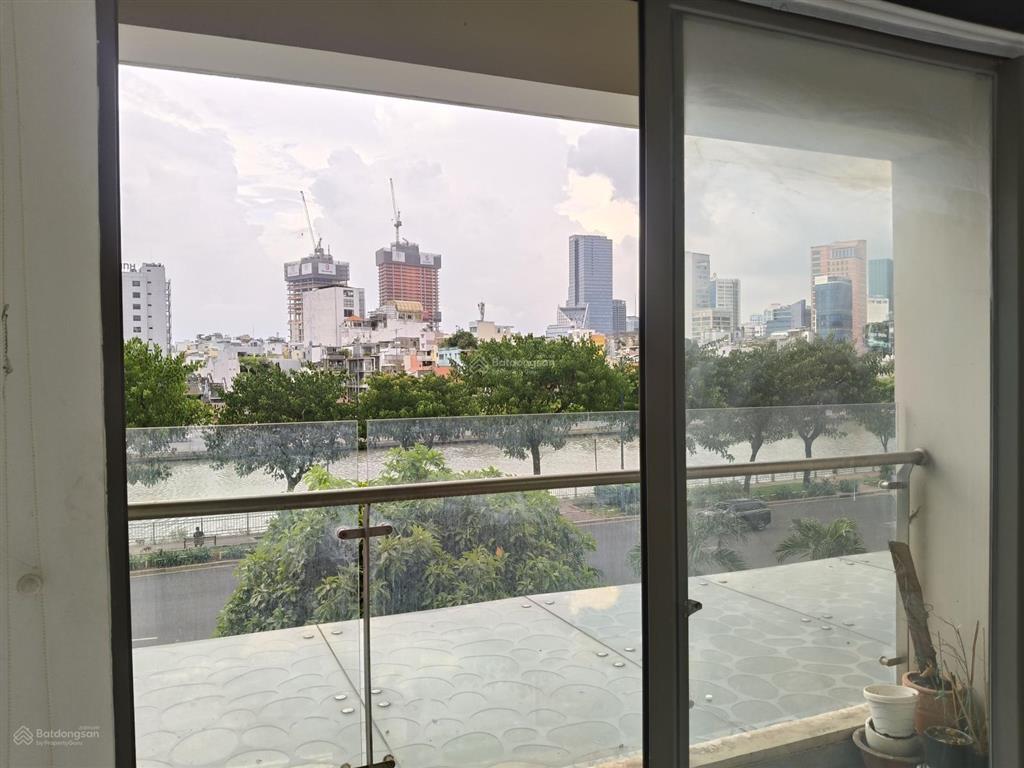 View pháo hoa q1  giá thật! cho thuê ngay gấp ở ngay studio 1pn1wc 32m2 ở hoặc kinh doanh được!