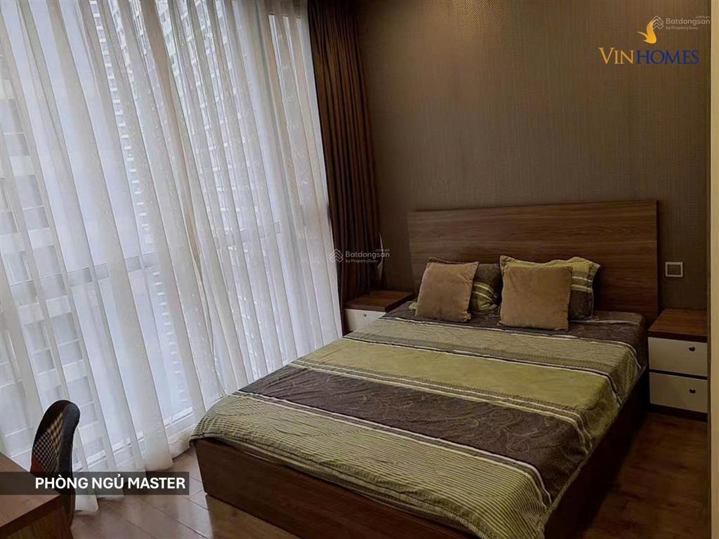 Giá tốt! chính chủ bán gấp căn 2pn2wc view sông, 80m2, tầng trung, tháp trung tâm, htro vay