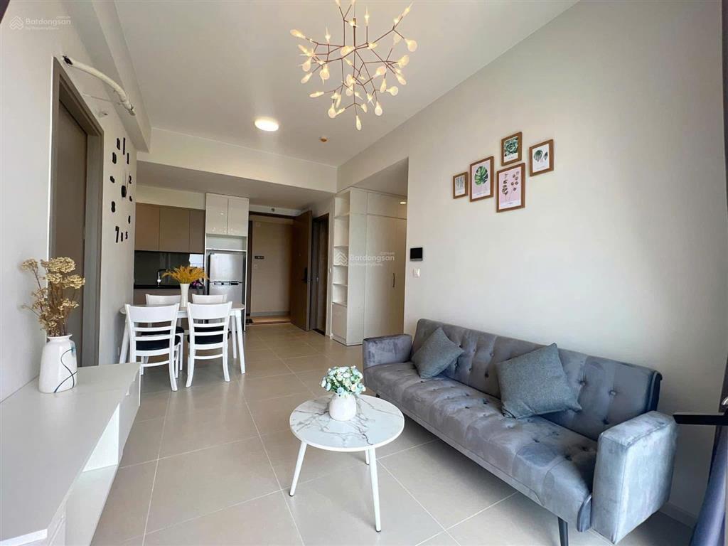 Giá gấp! bán căn hộ 2pn2wc 69m2 có sổ ban công lớn, căn góc view nội khu, full nội thất giá 3,4 tỷ