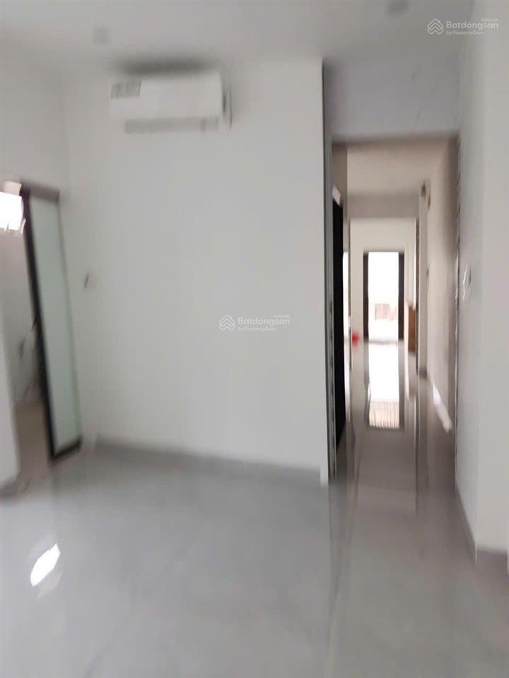 Mặt bằng kinh doanhmặt tiền thái phiênnhà 4 tầng có thang máytrung tâm đà nẵng hiếm có khó tìm.