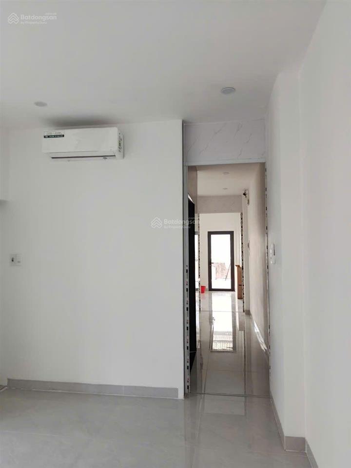 Mặt bằng kinh doanhmặt tiền thái phiênnhà 4 tầng có thang máytrung tâm đà nẵng hiếm có khó tìm.
