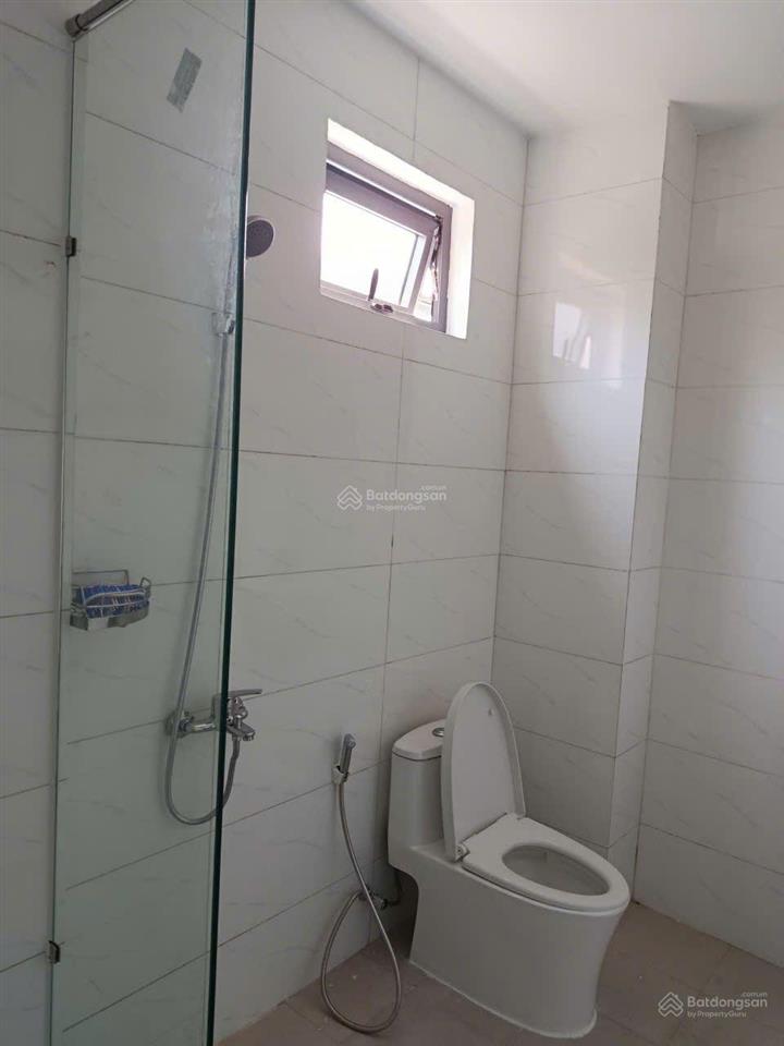Mặt bằng kinh doanhmặt tiền thái phiênnhà 4 tầng có thang máytrung tâm đà nẵng hiếm có khó tìm.