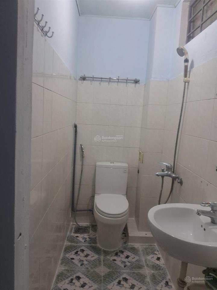 Mặt tiền hoàng hoa thám 112 mmua 1 được 2 nhà 3 tầngdòng tiền 17 triệu/ tháng giá chỉ 17 tỷ tl