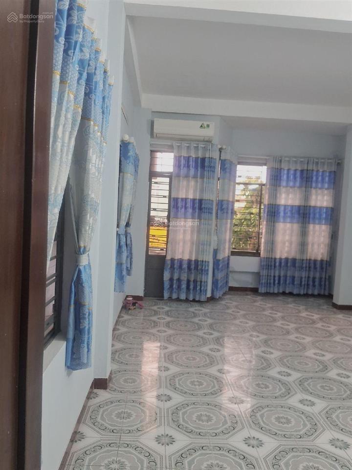 Mặt tiền hoàng hoa thám 112 mmua 1 được 2 nhà 3 tầngdòng tiền 17 triệu/ tháng giá chỉ 17 tỷ tl