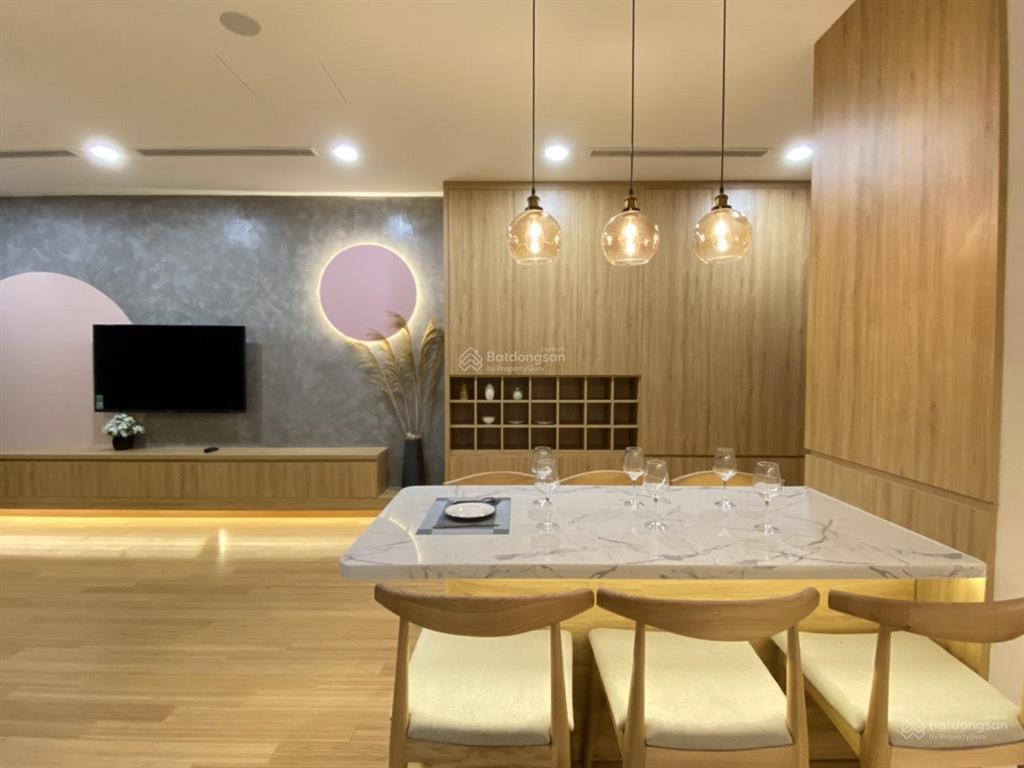 Quá hiếm, the zei, căn góc, bc đông view pháo hoa, chỉ nhỉnh 11 tỷ, chủ rất cần bán