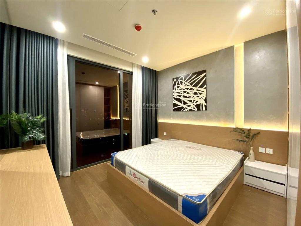 Không mua bây giờ thì mua bao giờ? 9 tỷ, 2pn the matrix one, nhà đẹp ở ngay, chủ gấp lắm rồi