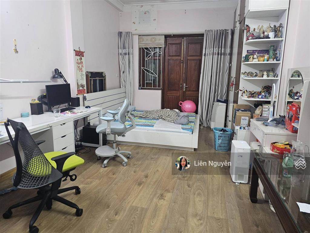 Bán nhà phố cổ phùng hưng xách vali vào ở luôn 45m2, 6 tầng, mặt tiền 4m, giá 19.4 tỉ, ngõ rộng