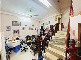 Bán nhà lý quốc sư, 60m2, 6 tầng, mặt tiền 8m, giá 36.5 tỉ, phù hợp làm homestay