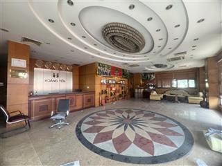 Cho thuê khách sạn, nhà hàng đại lộ bình dương, 7 tầng, 2 nhà hàng, 2700m2, giá 360 triệu/tháng