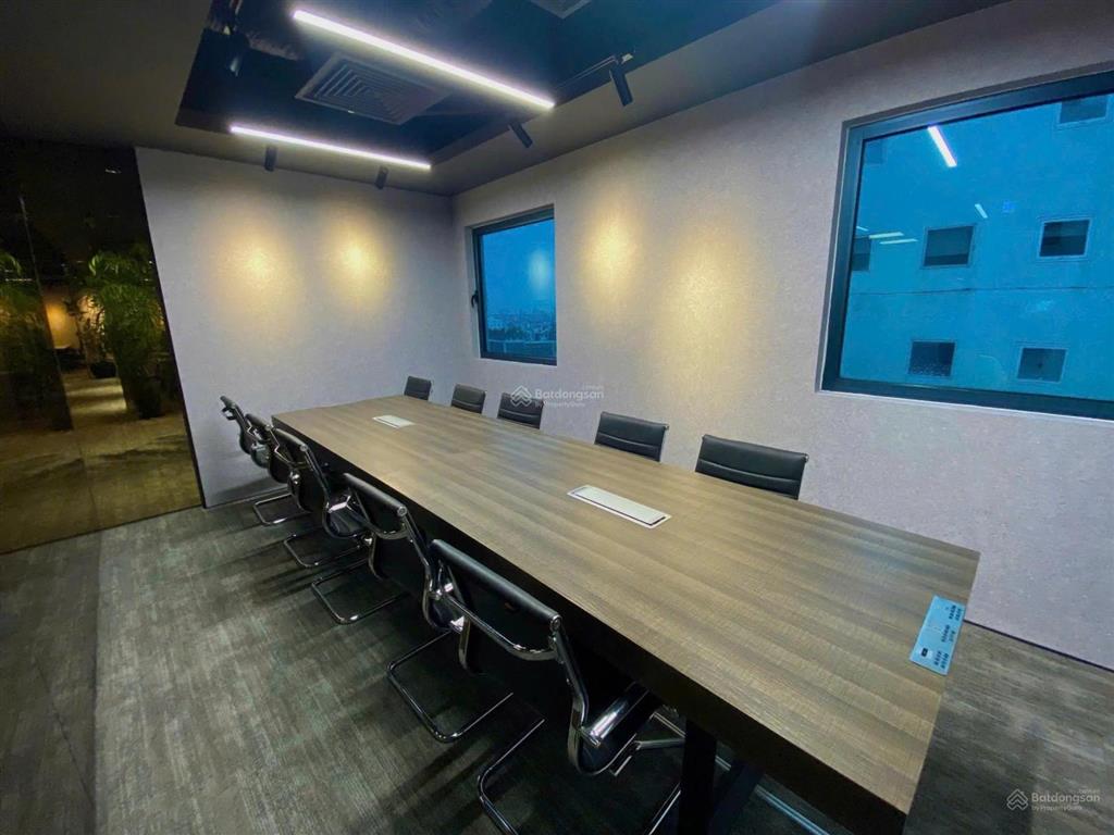 Văn phòng etown  364 cộng hòa, tân bình, 48m2 giá 48 triệu/tháng full nội thất như hình