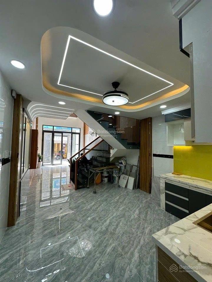 Nhà 5 tầng đẹp lung linh ngay mã lò giáp tân kỳ tân quý  ôtô ngủ trong nhà chỉ nhỉnh 6ty