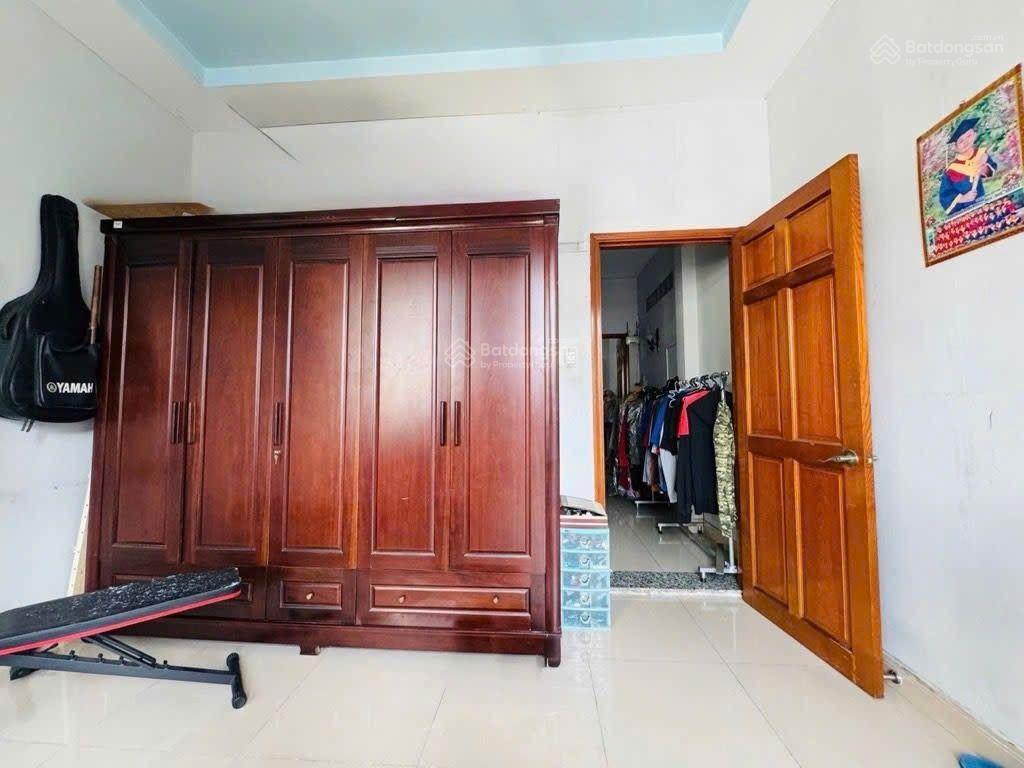 Nhà 3 tầng hẻm ôtô thông gần aeon tân phú 60m2 nhỉnh 5 tỷ