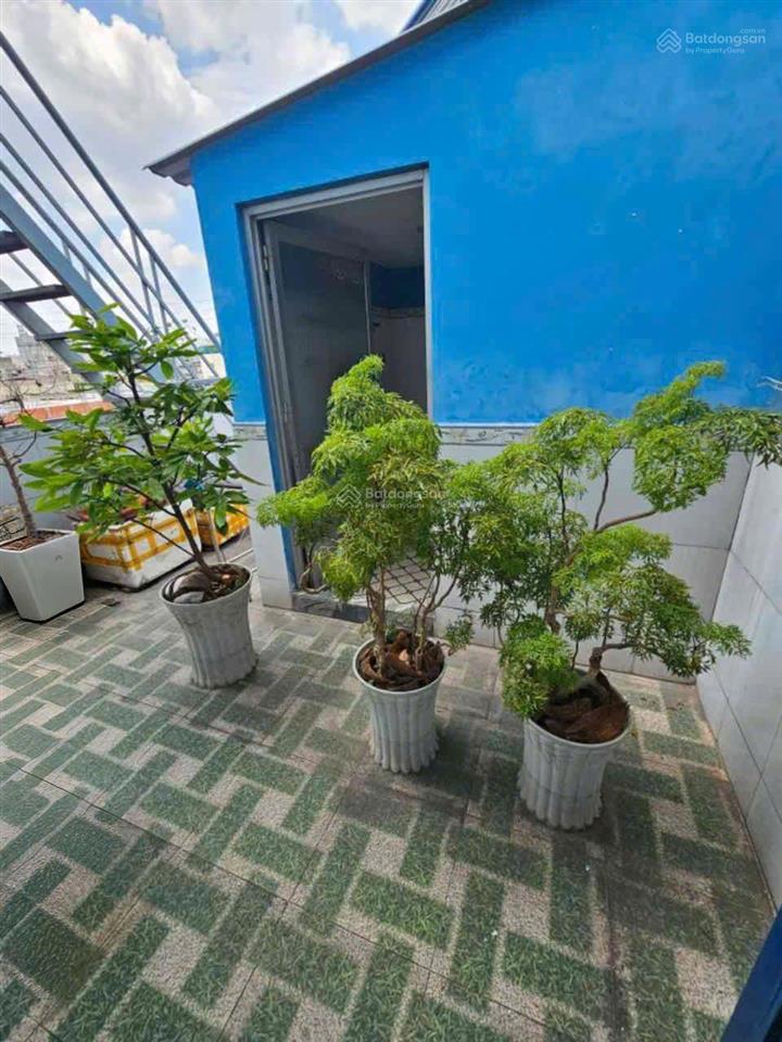 Nhà 3 tầng lê đình cẩn kế bên tên lửa hẻm xe tải vi vu
