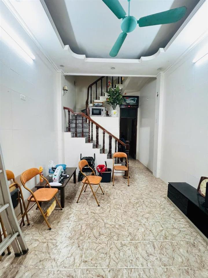 Nhà đẹp nguyễn công hoan, ngõ 3 gác tránh, 10m ra phố, nhà dân xây tặng full nội thất, 45m2*5t