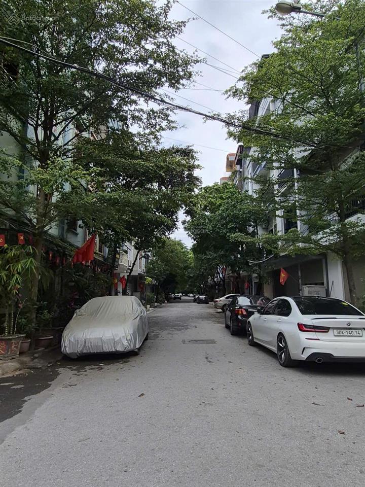 Chính chủ cần bán gấp nhà ngô thì nhậm hà đông