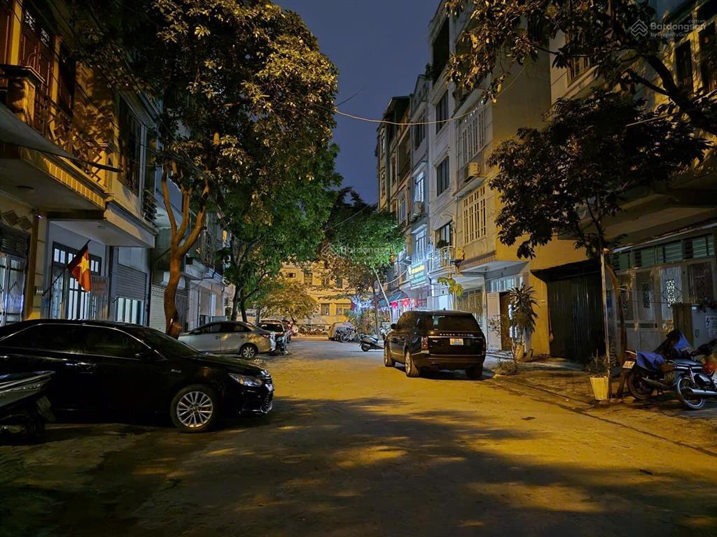 Chính chủ cần bán gấp nhà ngô thì nhậm hà đông