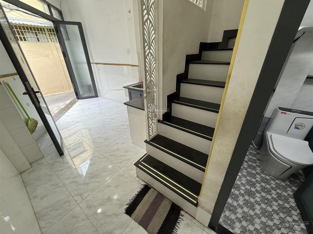 Nhà mới quận 11  giá chỉ 3.2 tỷ (tl nhẹ)