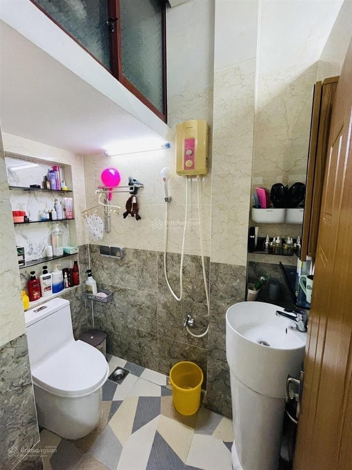 Mặt tiền hòa hảo quận 11  6 tầng btct  kinh doanh đỉnh  giảm sốc 3.4 tỷ