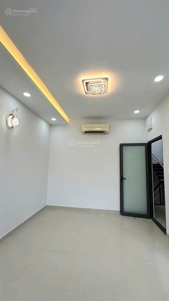 Nhà đẹp hxh đường 3, bình trưng đông, quận 2 cũ 57m ngang gần 6m ô tô ngủ trong nhà  chỉ 8.4 tỷ