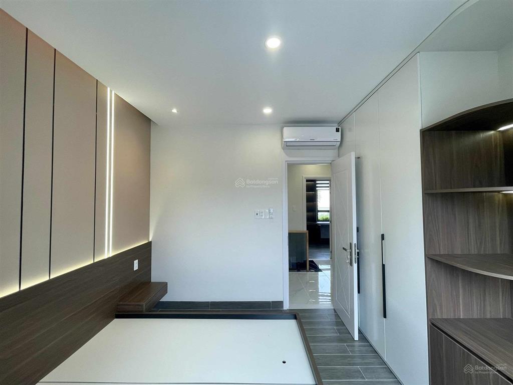 Siêu phẩm mặt tiền đường số 18  bình trưng  full nội thất cao cấp  ngang khủng 6.5m