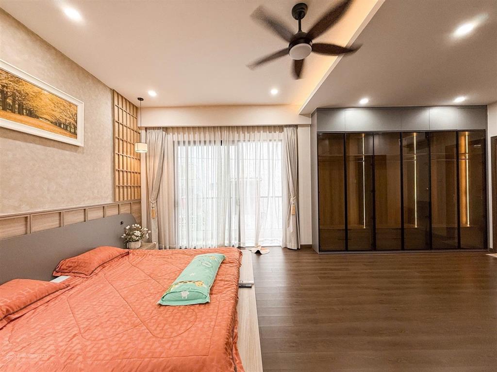Nhà đẹp kts thiết kế  ngang khủng 9.5m gần vòng xoay dân chủ  quận 10  chỉ 8.5 tỷ