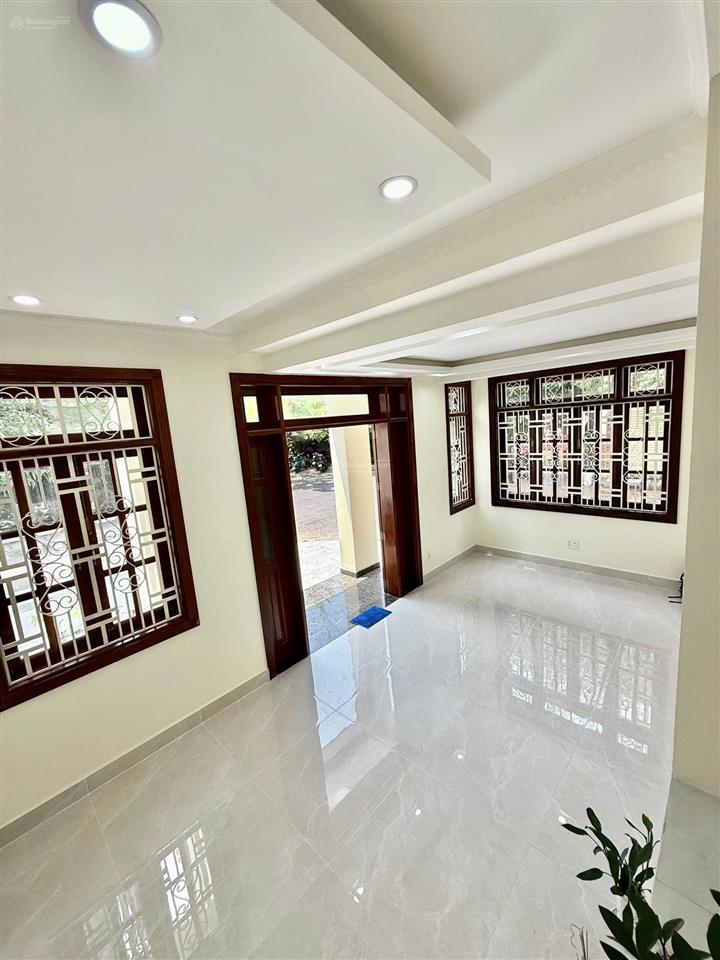 Lô góc 2 mặt tiền thân văn nhiếp  vị trí kinh doanh đỉnh  chủ giảm 2 tỷ chỉ trong 1 tuần
