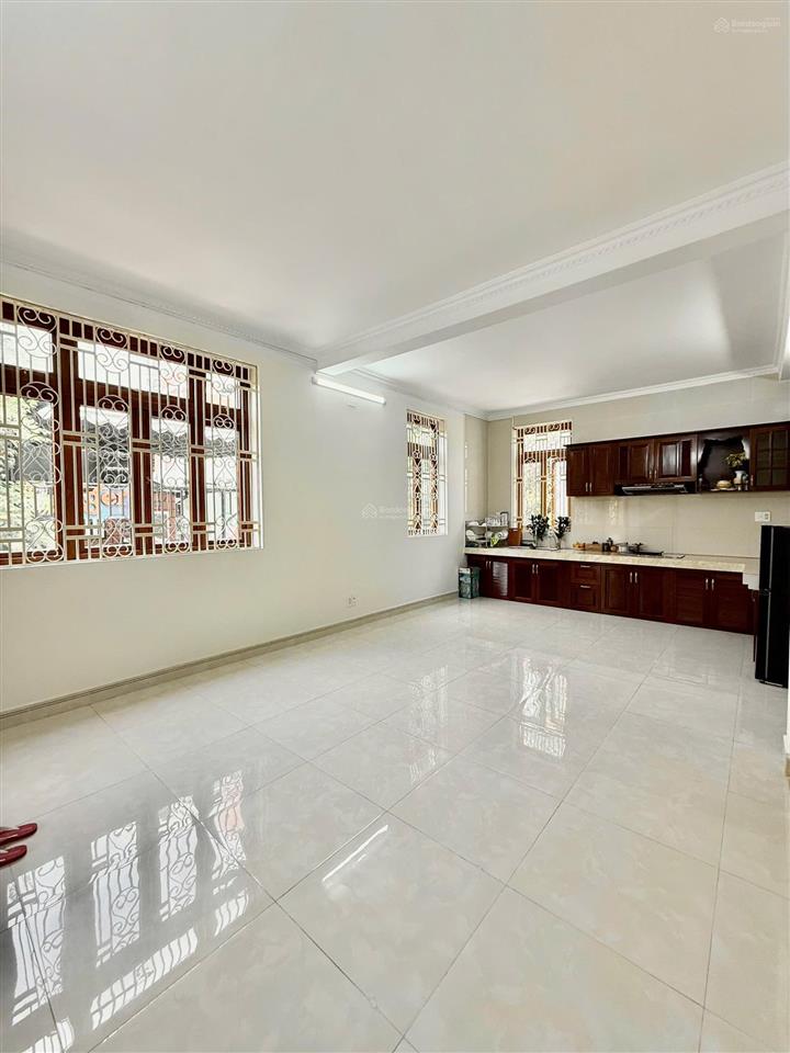 Lô góc 2 mặt tiền thân văn nhiếp  vị trí kinh doanh đỉnh  chủ giảm 2 tỷ chỉ trong 1 tuần