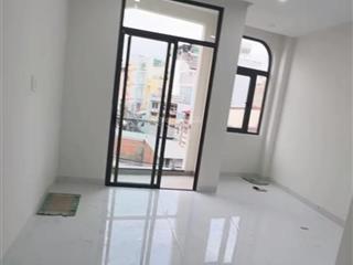 Giảm sâu 1.2 tỷ  chốt nhanh chỉ 8.5 tỷ  hxh  nhà mới 4 tầng  ngay vòng xoay lê đại hành, q11