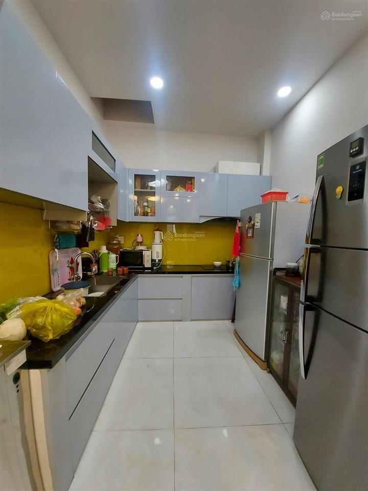 Nhà đẹp bảy hiền  cách 1 căn ra mặt tiền  4 tầng btct  57m2 ngang 5m