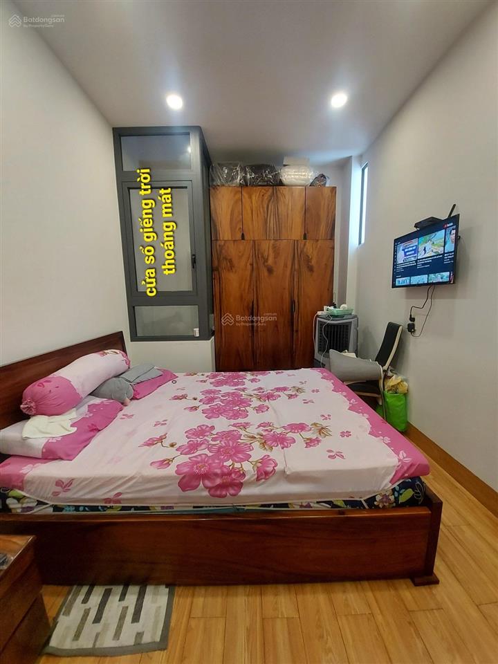 Nhà đẹp bảy hiền  cách 1 căn ra mặt tiền  4 tầng btct  57m2 ngang 5m