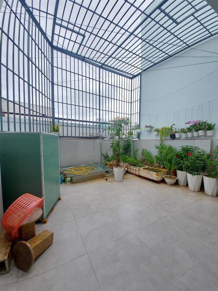 Nhà đẹp bảy hiền  cách 1 căn ra mặt tiền  4 tầng btct  57m2 ngang 5m