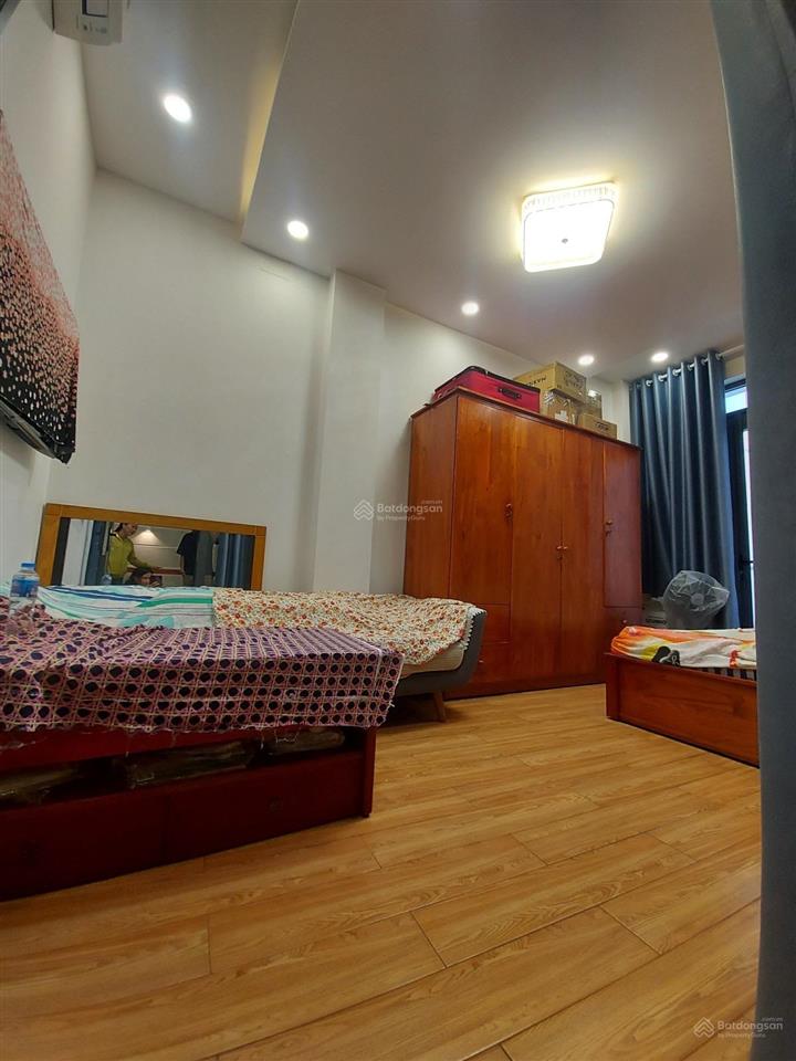 Nhà đẹp bảy hiền  cách 1 căn ra mặt tiền  4 tầng btct  57m2 ngang 5m
