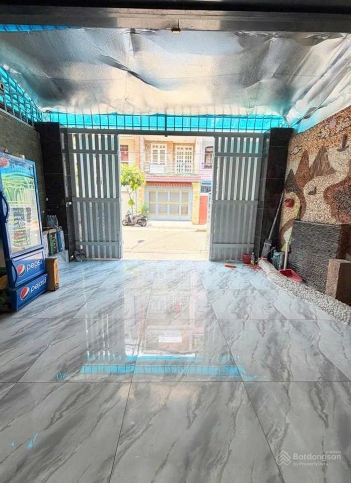 Bán gấp nhà nguyễn hiến lê, hẻm xe hơi, sát nhà ga t3, 5,1m x 14m nhỉnh 7 tỷ.