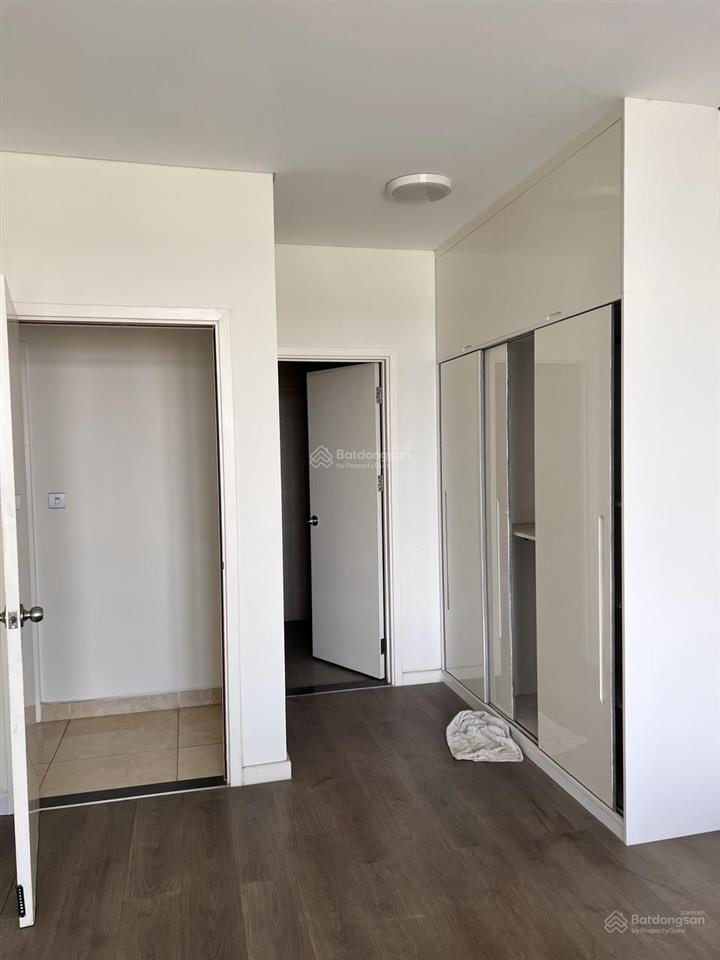 Bán cc luxgarden, 370 nguyễn văn quỳ, 5,9 tỷ, 108m2 đẹp, nhiều tiện ích