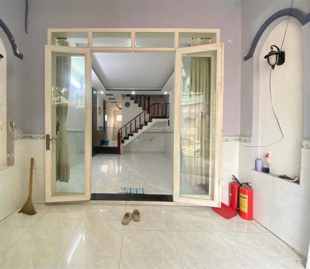 Nhà hxh khu chợ vải phú thọ hoà dòng tiền ổn định
