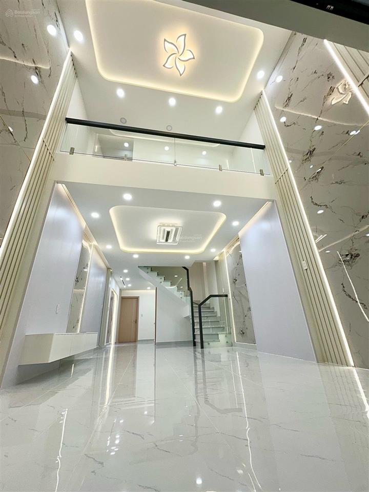 Hẻm xe hơi  nhà đẹp tân phú 62m 6,6 tỷ