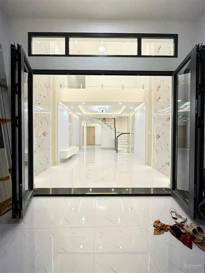 Hẻm xe hơi  nhà đẹp tân phú 62m 6,6 tỷ