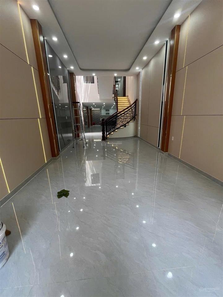 Bán nhà mặt tiền trần hưng đạo dtsd 300m2 kinh doanh đỉnh