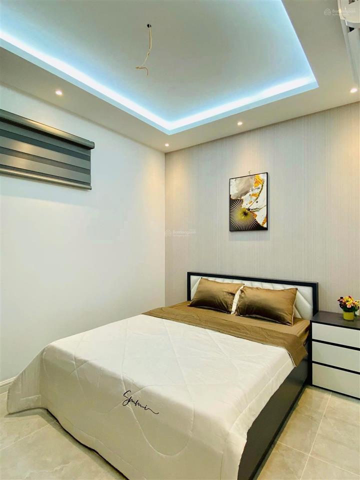 Giá 1 tỏi 990 còn tl  đường 16 p. linh xuân thủ đức  shr  hđ thuê 20 tr/th, full nội thất