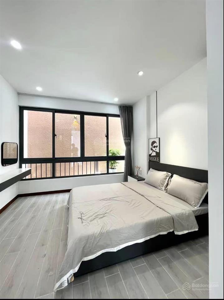 1 tỏi 990 còn tl nguyễn thị thập quận 7 shr hđ t.h.u.e 22 tr/th, full nội thất