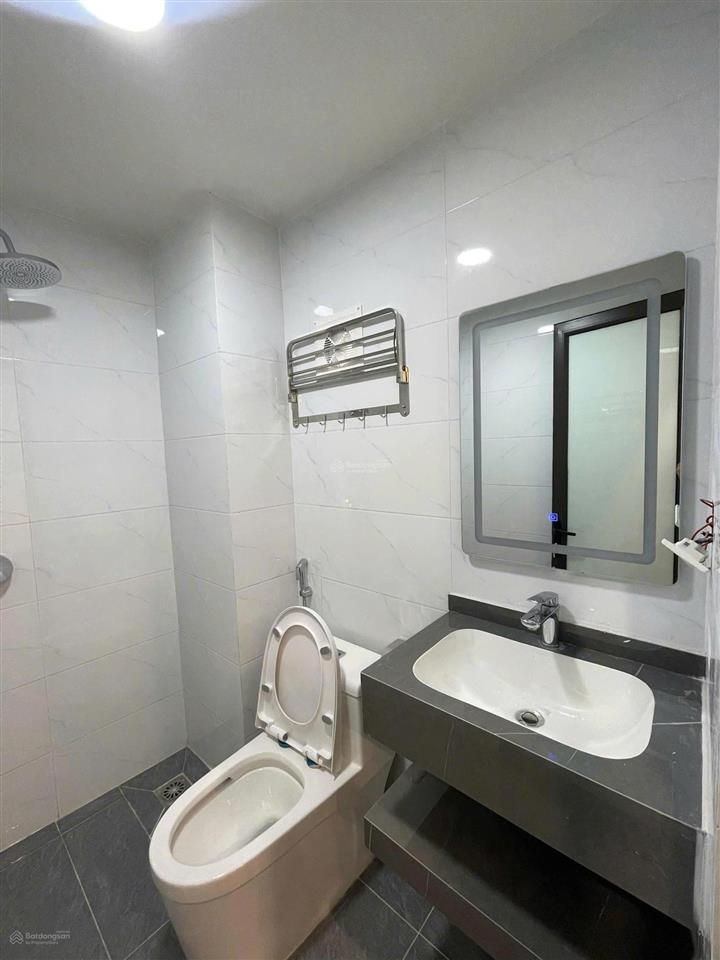 Chính chủ cần bán căn nhà 5 tầng mới xây tâm huyết tại đường cầu cốc, tây mỗ, nam từ liêm.