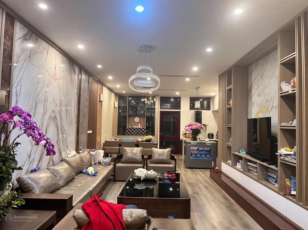 Cho thuê liền kề việt hưnglong biên100m 4 tầngfull nội thấtgiá thuê 26 triệu/tháng