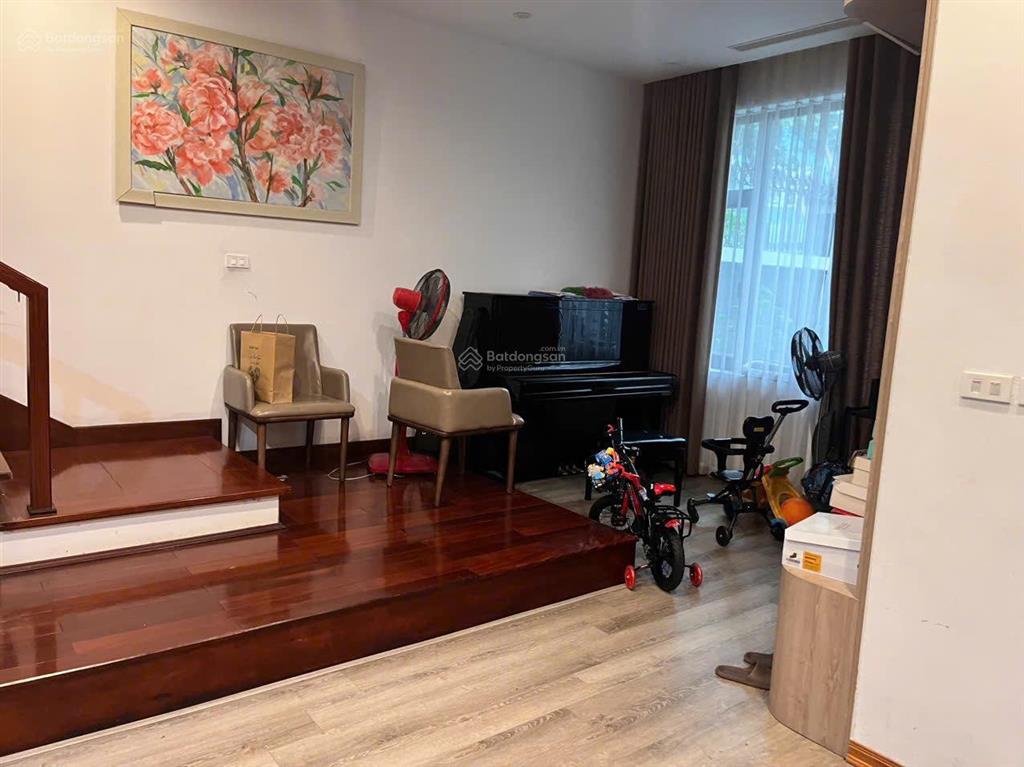 Cho thuê liền kề việt hưnglong biên100m 4 tầngfull nội thấtgiá thuê 26 triệu/tháng