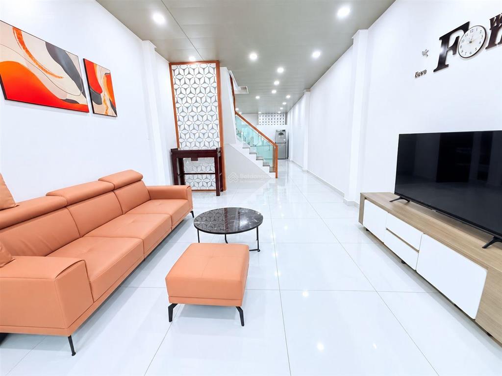 78m2  2 tầng  2 phòng ngủ  sát mặt tiền trịnh đình trọng  nhỉnh 5 tỷ