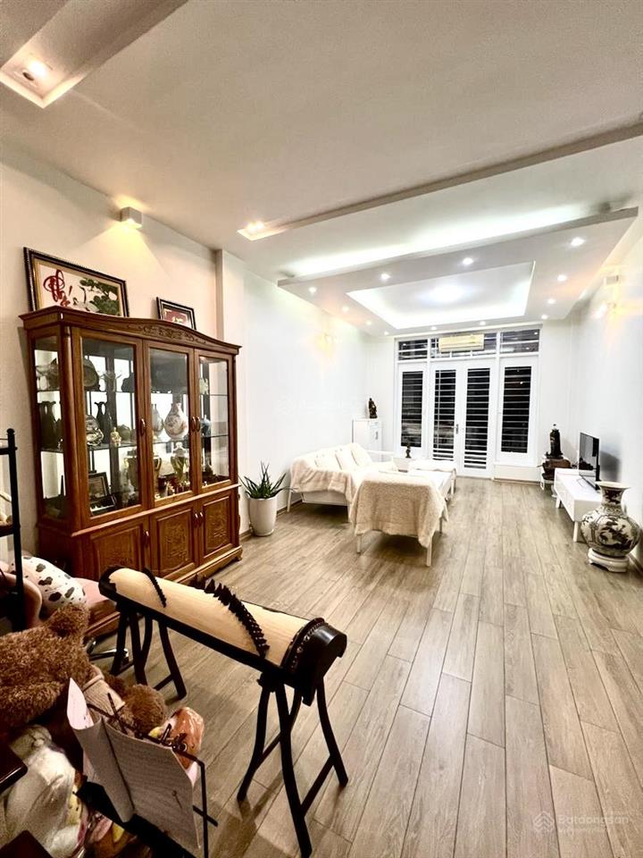 Mặt ngõ lạc long quân, 77m, 5tầng, mặt tiền 4m, ô tô, kinh doanh tốt,vị trí đẹp