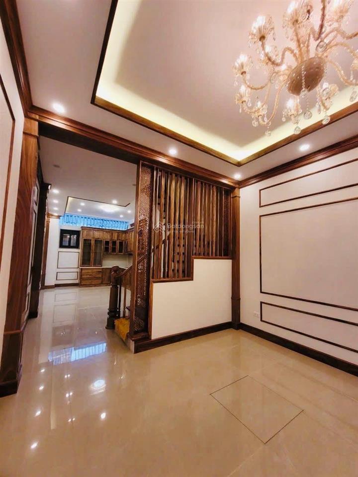 Xuân đỉnh  gần phố  thoáng sáng  43m  12,5 tỷ