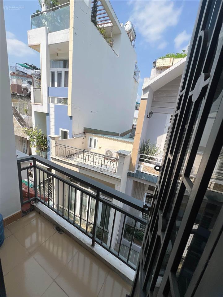 Bán nhà tân trang,p.9,tân bình.